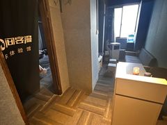 -VR 间客漫·PS电玩·虚拟现实包间游戏电竞(街道口店)