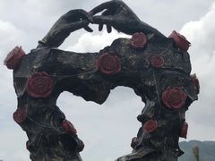 -亚龙湾国际玫瑰谷