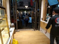 门面-霸王茶姬(南强街店)