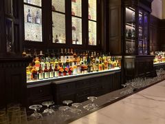 -LONG BAR 廊吧(外滩华尔道夫酒店)