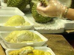-油麻地果栏
