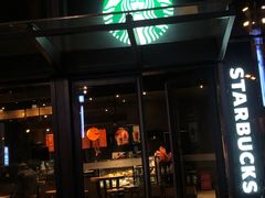 -星巴克(七宝领展广场1F店)