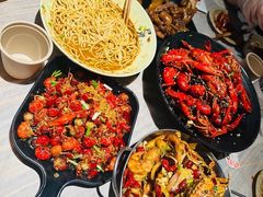 -巴厘龙虾·榜首油焖大虾(音乐学院·沿江酒馆店)