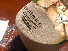 -三亚湾海居铂尔曼度假酒店