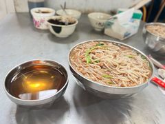 -正宗杨记普洱酸醋米线(总店)