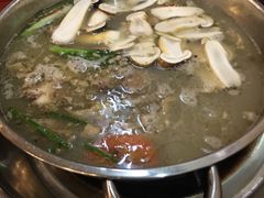 -老石黑山羊毛驴肉火锅(金凯广场店)