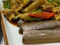 -启东海鲜人家(古美路店)