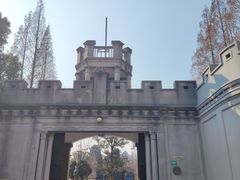 -上海市龙华烈士陵园