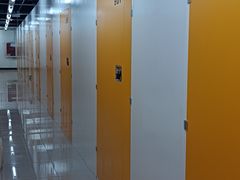 -安东易迷你自助仓储寄存仓库(草桥店)
