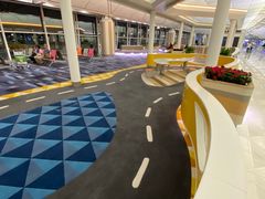 -星巴克(香港国际机场44号闸店)
