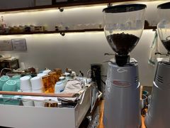 -Line 咖啡(石厦花园店)