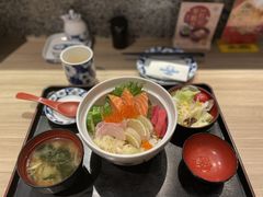 -小山日本料理(兴业太古汇店)