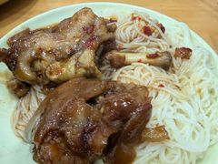 微辣辛辣猪蹄-贤花饭店(城阳店)