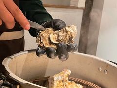 高压锅蒸乳山生蚝-乔街深夜食堂·小龙虾·高压锅生蚝(杭州总店)