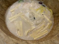 -云中鱼蒸汽石锅鱼(川沙百联店)