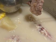 澳门鸡脚猪骨煲（小）-官也街澳门火锅(新源里店)