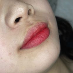 -初心纹眉洗眉·美睫专业店