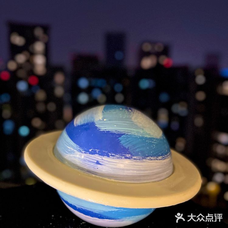 夜空中最亮的星球蛋糕‼️我也终于拥有