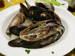 -胖大嫂渔家排档·全海景餐厅(渔村店)