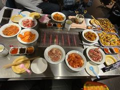 -马路牙子地桌烤肉(工体店)