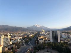 -官房大酒店-玉龙旋宫观景餐厅