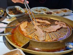 -猪啊牛呀羊啊铜盘烤肉(正大广场店)