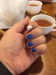-进巍美甲美睫店