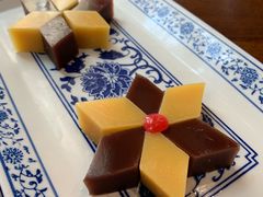 精美胡同小吃拼盘-百花深处·老北京风味菜