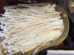 重庆小板凳吧式火锅(珠峰大街店)-小板凳·锦州烧烤(高新区店)