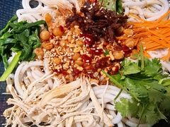 -芸山季·云南山珍菌火锅(人民广场来福士店)