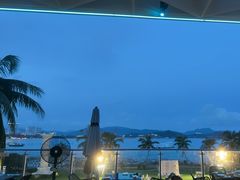 -JW万豪厨房餐厅·滨海草坪烧烤·海鲜·海景(三亚绿发山海天JW万豪酒店)