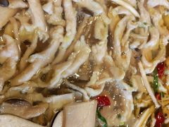 菌类小锅-芭夯兔·无骨兔汤锅(华阳店)