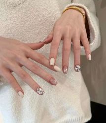 点击看大图 -MONICABOX美甲美睫