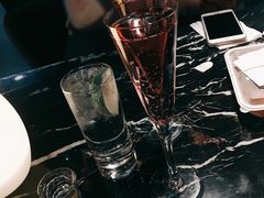 餐具摆设-异次元·LIGHT HOUSE·美食酒廊·休闲露台