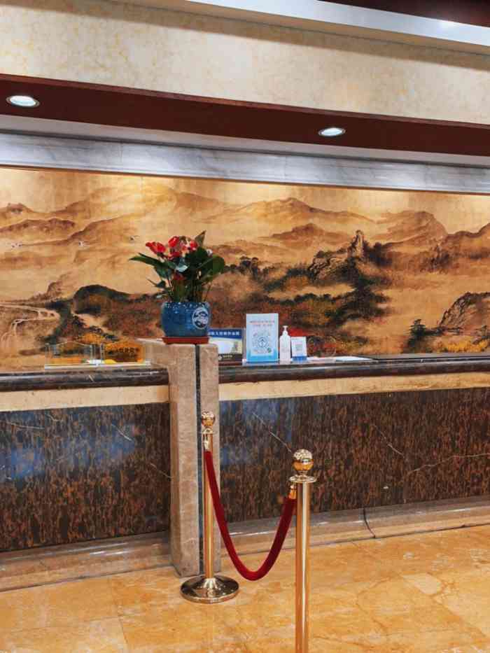 六安皖西宾馆-"不错的,在六安是顶级的宾馆了,周围环境优.