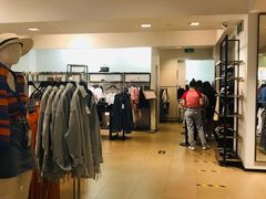店内环境-ZARA(吉利大厦店)