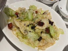 炝炒包菜-川味堂·四川豆花(八卦岭店)