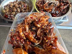 -叼叼姐手撕烤兔·兔头(十八梯店)