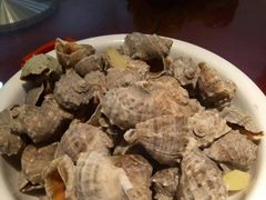 -赶海部落海鲜城(海阳路店)