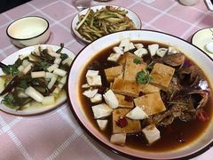 -六福烧烤酒馆(秦隆步行街店)