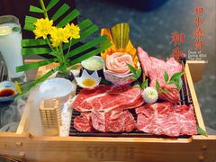 -铭牛烧肉·和牛海鲜自助(高新月牙湖店)