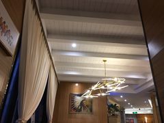 -樾餐厅泰式海鲜火锅(民歌湖店)
