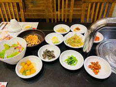 -韩屋韩国料理(天山路店)