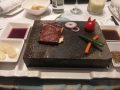 石板雪花牛肉-青岛颐海花园酒店总店·自助餐厅