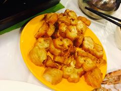 -鲜入围煮花胶鸡海鲜火锅