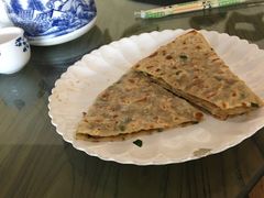 -溢心园香河肉饼总店