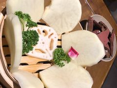 -白乐天毛肚火锅馆(解放碑店)