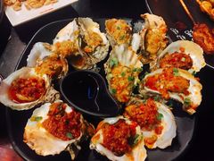 -何师烧烤·香辣蟹·川菜·30年老品牌(太古里旗舰店)