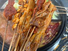 -灌县老妈砂锅串串香(万科红生活广场店)