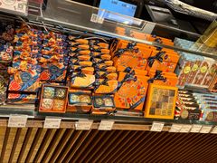 -VENCHI 闻绮(上海佛罗伦萨小镇店)